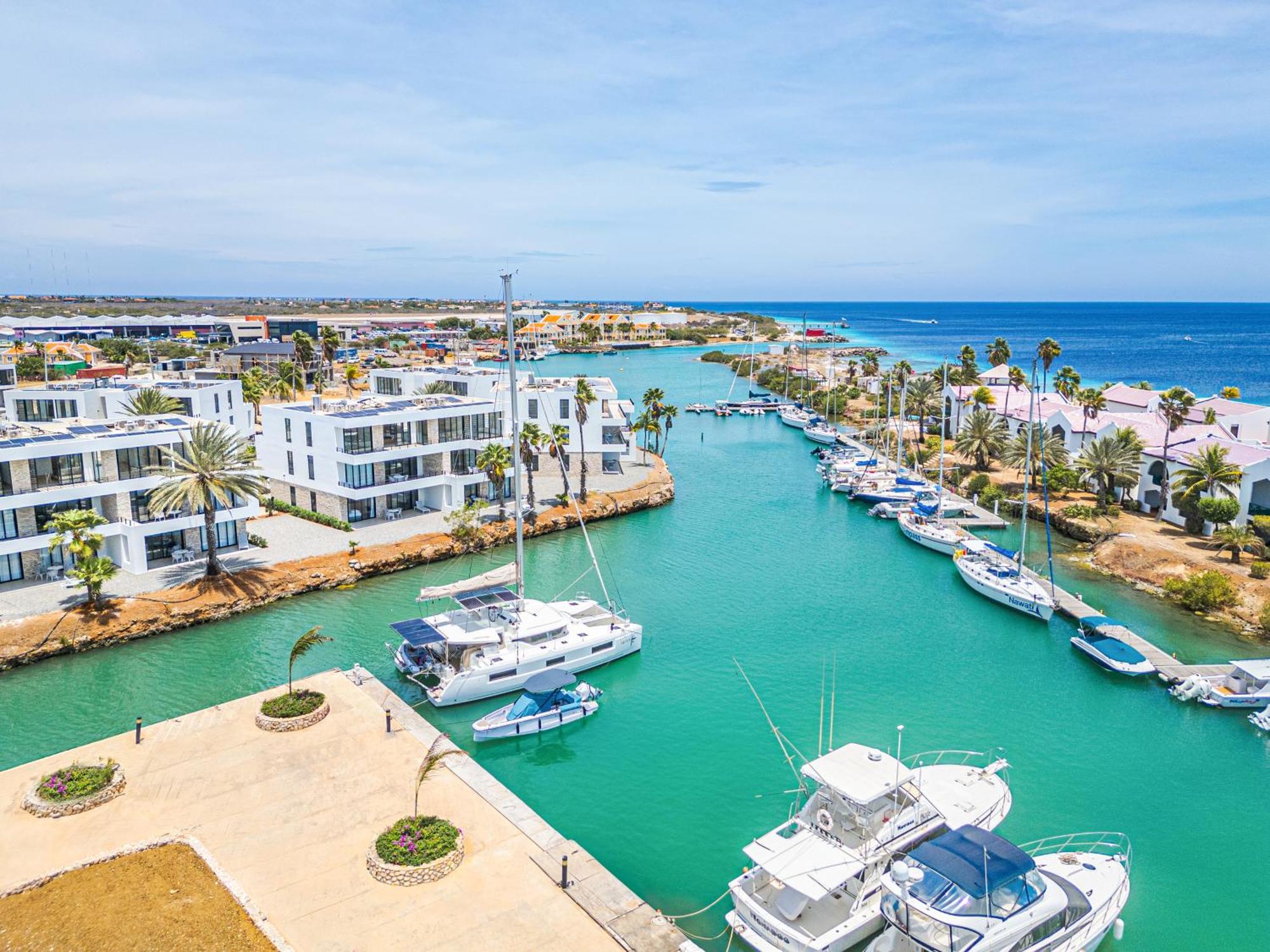 Van Der Valk Plaza Beach & Dive Resort Bonaire Playa Eksteriør billede