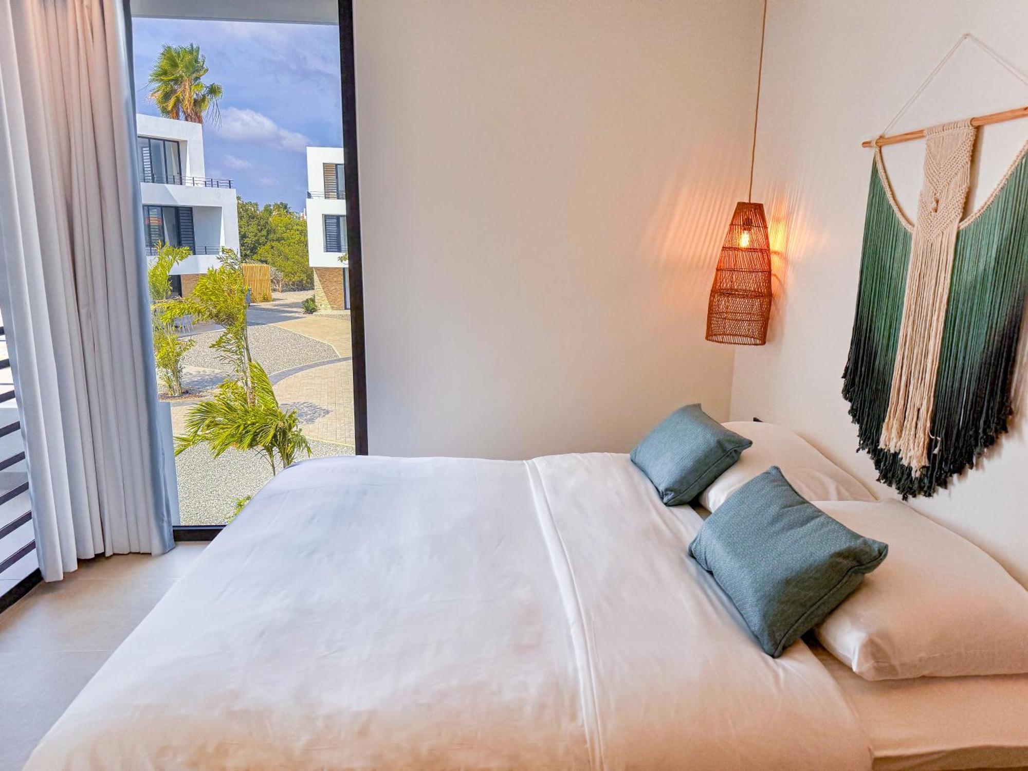 Van Der Valk Plaza Beach & Dive Resort Bonaire Playa Eksteriør billede