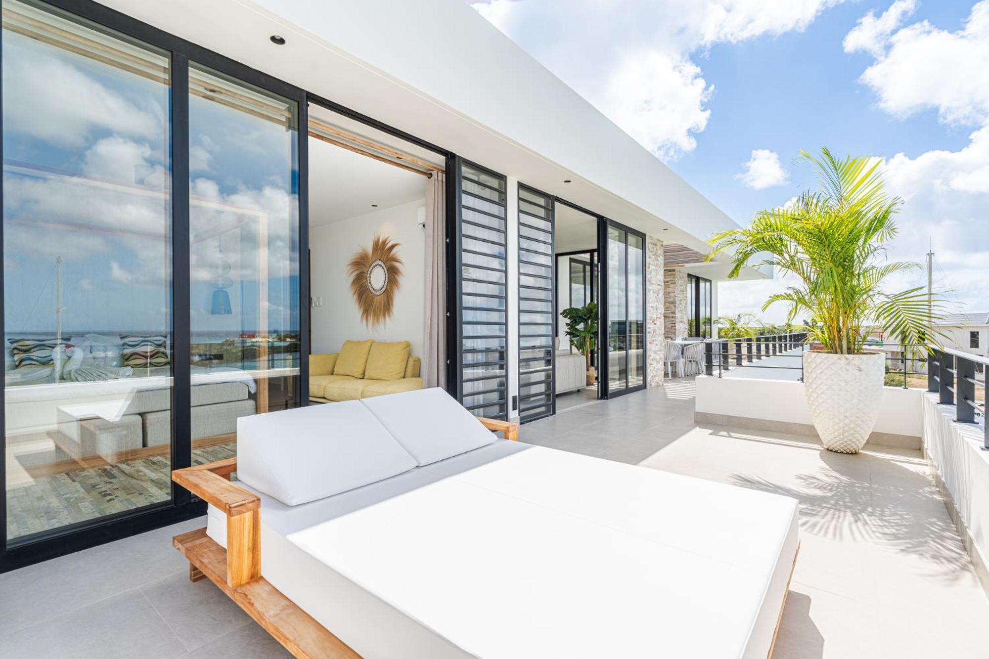 Van Der Valk Plaza Beach & Dive Resort Bonaire Playa Eksteriør billede